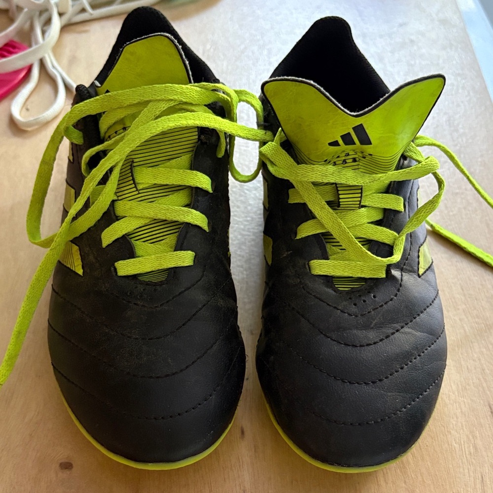 Adidas Kids Black and Neon Green Sneakers